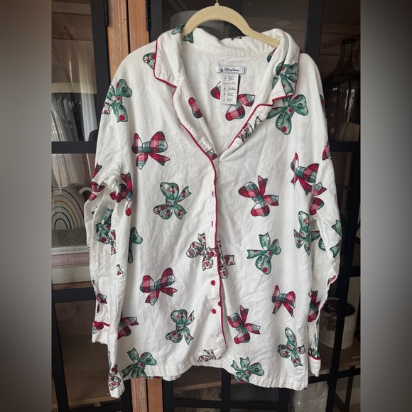 Disney Parks Pajamas shirt Christmas Holiday Retro Mickey Bows long holidays - Picture 5 of 8
